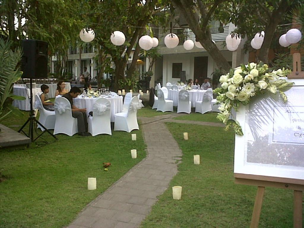 Puri Maharani Boutique Hotel Denpasar  Exterior photo
