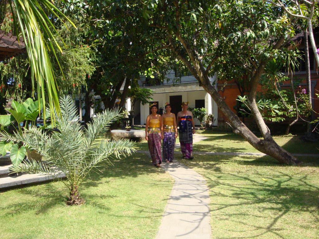 Puri Maharani Boutique Hotel Denpasar  Exterior photo